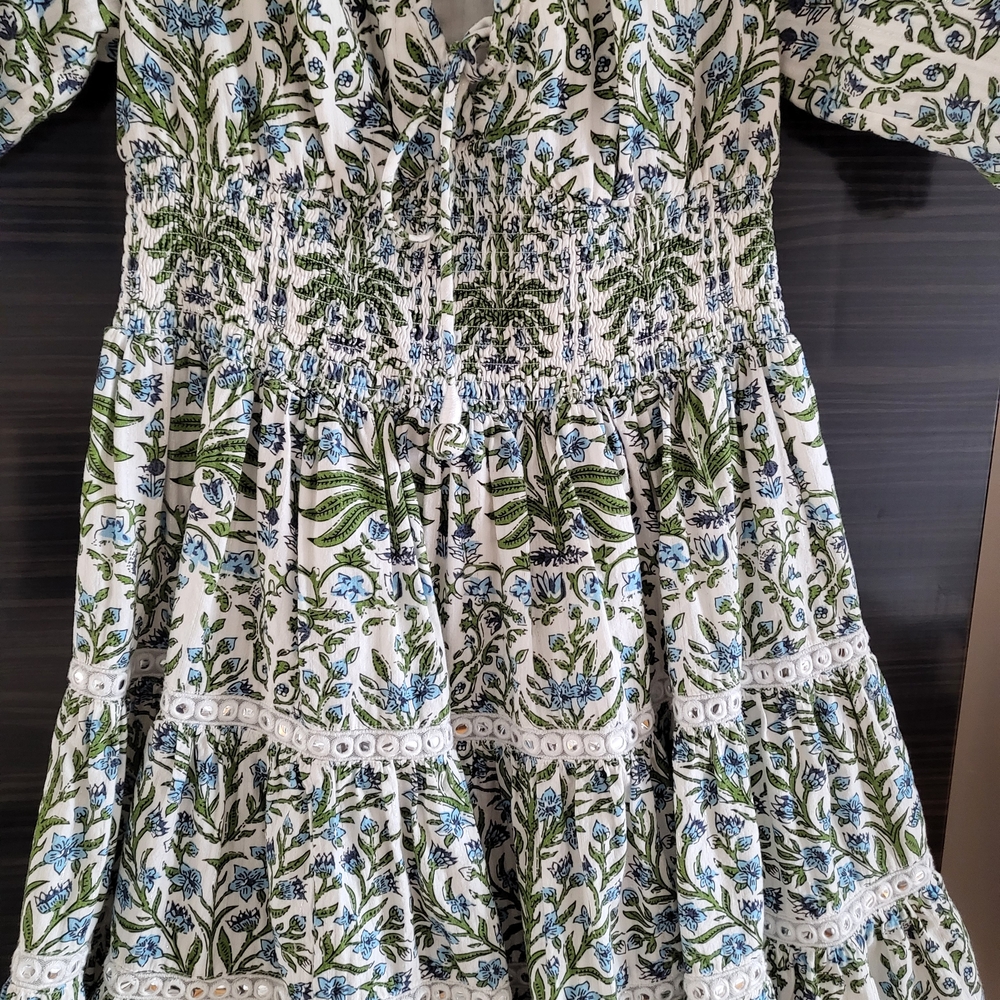 SAYLOR White and Green Puff Sleeve Midi Sundress - Picture 3 of 3